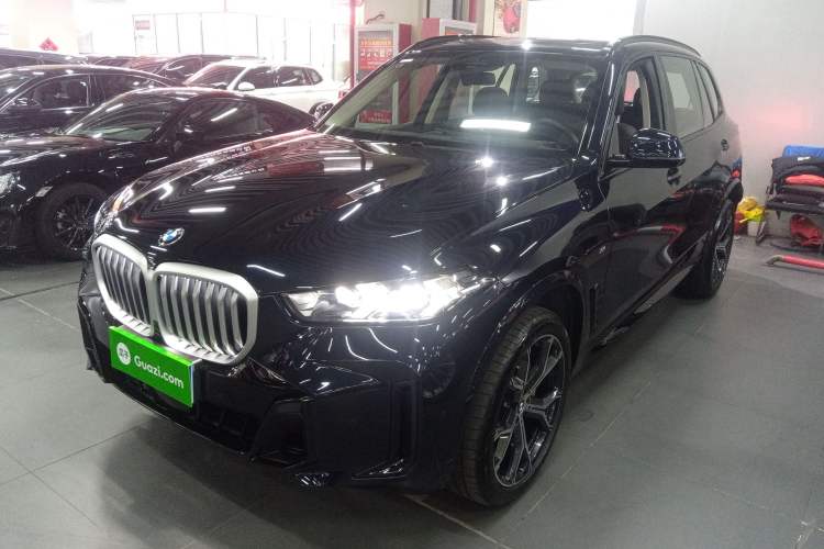 Used BMW X5 2023 xDrive 30Li Luxury M Sport Night Edition Package