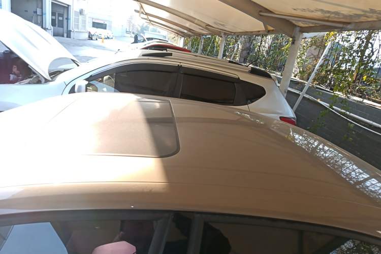 Used Volkswagen Sagitar 2016 230TSI 25th Anniversary Edition Roof