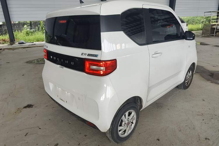 Used Wuling Hongguang MINIEV 2021 Macaron Fashion Model Lithium Iron Phosphate