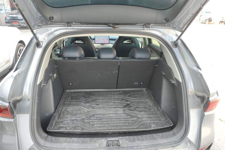 Used BYD Yuan PLUS 2022 430 km Luxury Version Trunk