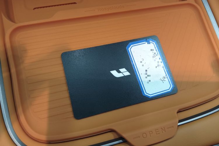 Used Li Auto i6 2025 Model Four-Wheel-Drive Standard Type