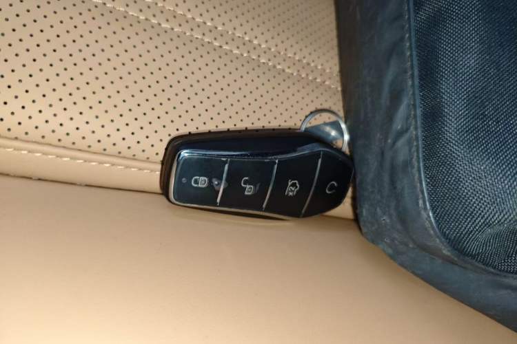 Used BYD Song L EV 2025 662 km Ultra-Range Version Interior 1