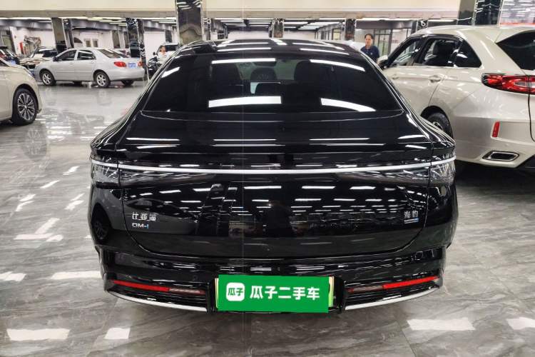 Used BYD Seal 2023 DM-i 1.5T 121km Flagship Model
