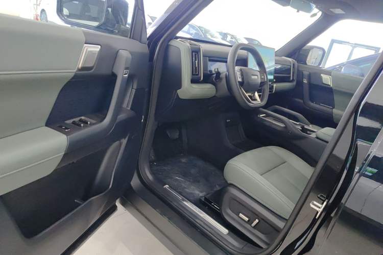 Used Chery Fengyun Fulwin X3 2025 Model 401 Ya Shang Edition Driver Seat