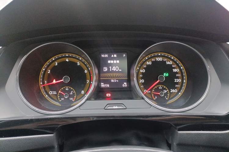 Used Volkswagen Tiguan L 2020 330TSI Automatic Two-Wheel Drive Panoramic Comfort Edition China VI Standard
