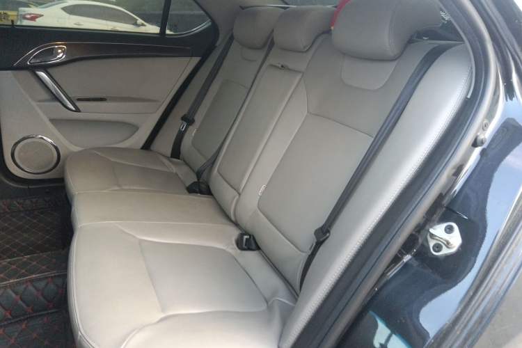 Used JAC Group Heyue 2014 1.5L Manual Luxury Version China IV Standard Left Rear Seat