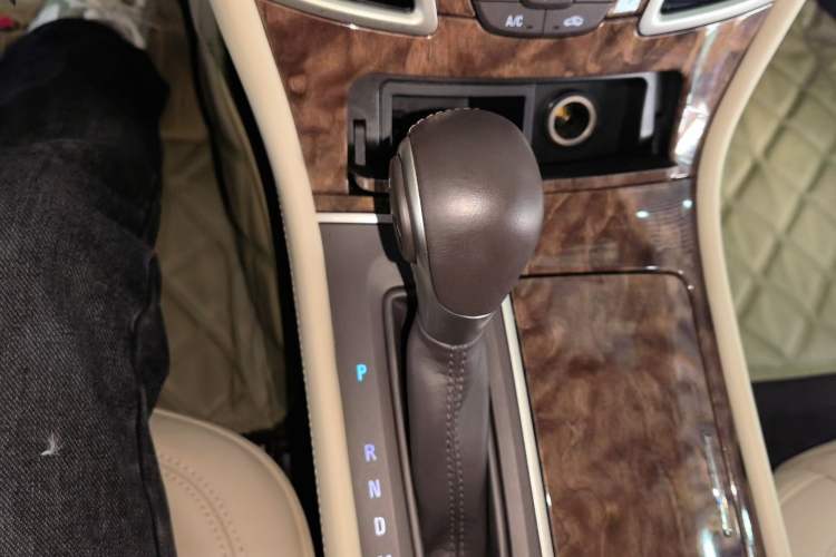 Used Buick LaCrosse 2013 2.4L SIDI Leading Comfort Version