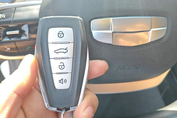 Used Geometry A 2021 Pro Enjoy High-Dimensional Range Edition 430 km A430 Cubic Version Vehicle Key