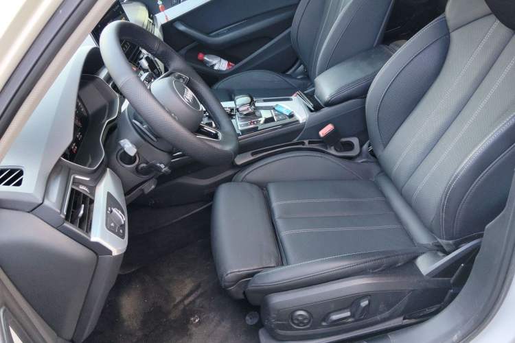 Used Audi A4L 2020 40 TFSI Luxury Dynamic Model
