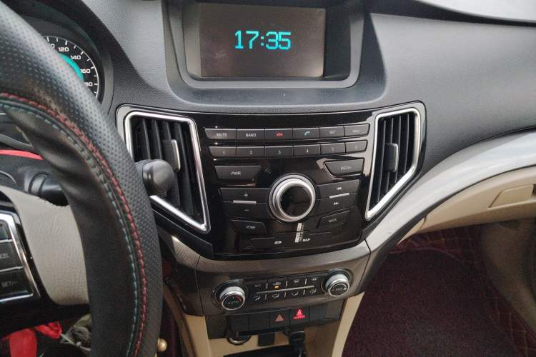 Used Great Wall C30 2015 1.5L Manual Luxury Model
