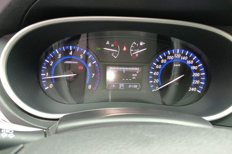 Used Venucia T90 2018 2.0L CVT Smart Connect Luxury Edition China V Standard