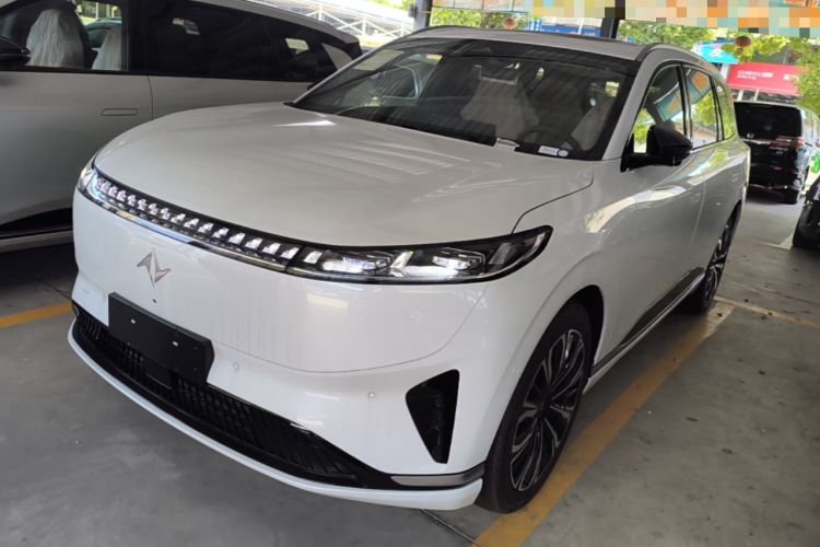 Used Dongfeng eπ eπ008 2026 Model Six-Seat Range-Extended Family Delight Edition Front Left 45 Deg