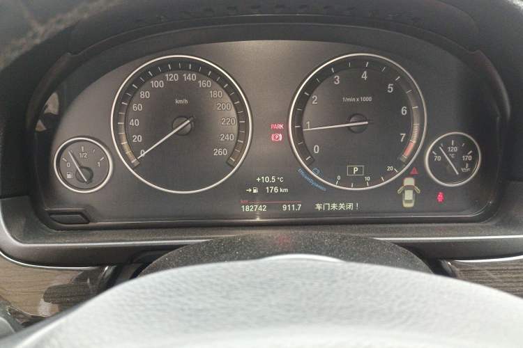 Used BMW 5 Series 2014 525Li Luxury Design Package