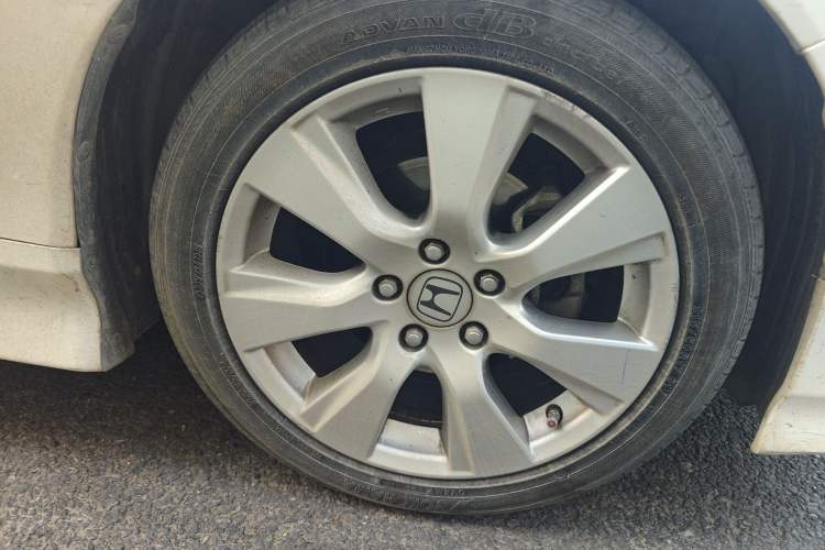 Used Honda Jade 2016 1.8L Automatic Comfort Elite Version 5 Seats
