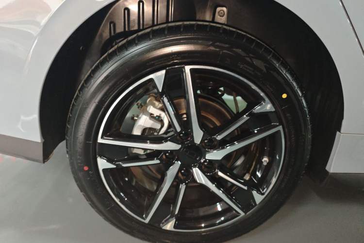 Used Geely Auto Binray 2024 Binrui COOL 1.5T DCT Longteng Edition
