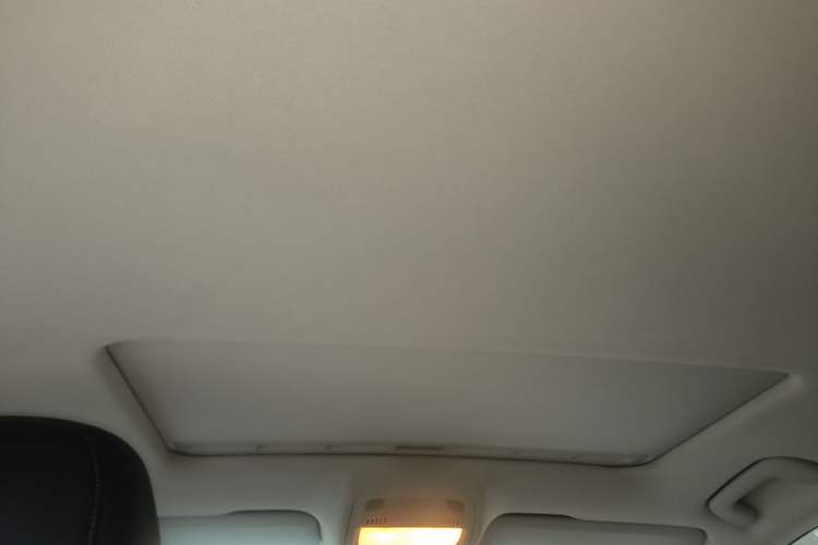 Used Audi A4L 2012 2.0 TFSI automatic standard version