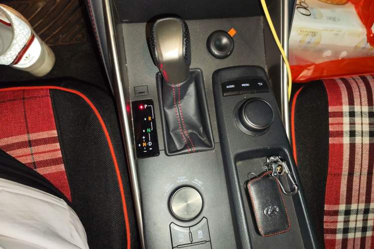 Used Lexus IS 2015 200t F SPORT