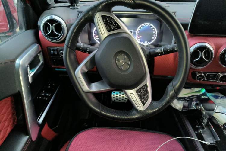 Used BAIC Off-Road BJ40 2019 PLUS 2.3T Automatic Four-Wheel Drive Flagship Edition China VI Emission Standard