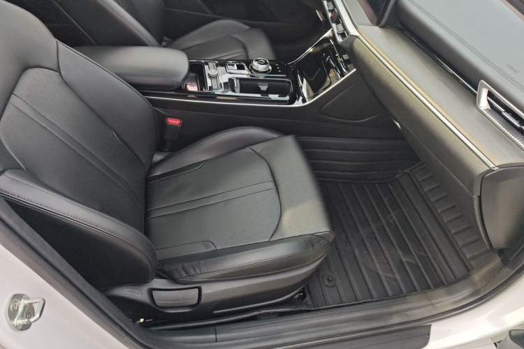 Used Kia K5 2020 270T CVVD Luxury Tech Edition