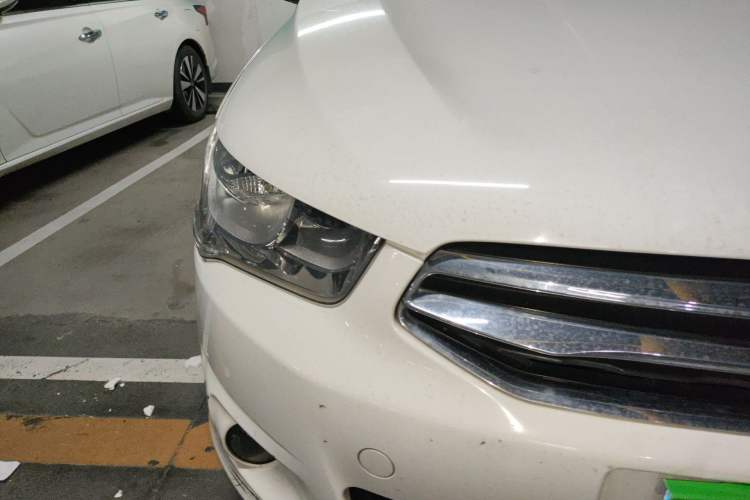 Used Citroen Elysee 2014 1.6L Manual Fashion Edition Right Front Headlight