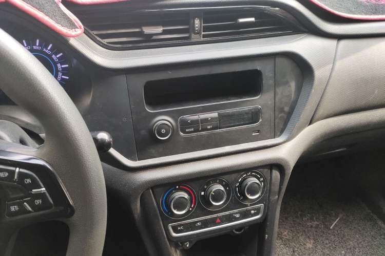 Used Chery Tiggo 3 2018 Classic Edition 1.6L Manual Comfort Model
