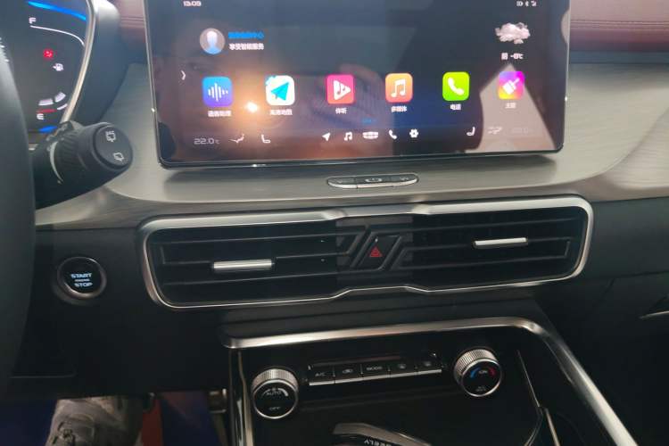 Used Geely Auto Coolray 2019 Sport Model 260T DCT Battle China V Standard
