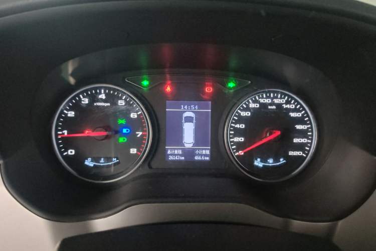 Used JAC Refine M4 2019 Business Series 2.0L Manual - China VI Standard
