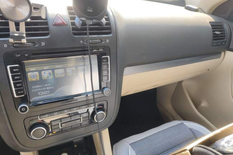 Used Volkswagen Sagitar 2011 1.4 TSI Automatic Tech Model
