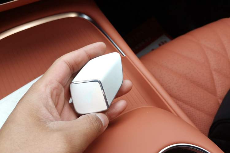 Used Deepal S07 2023 200Max Range-Extended Version