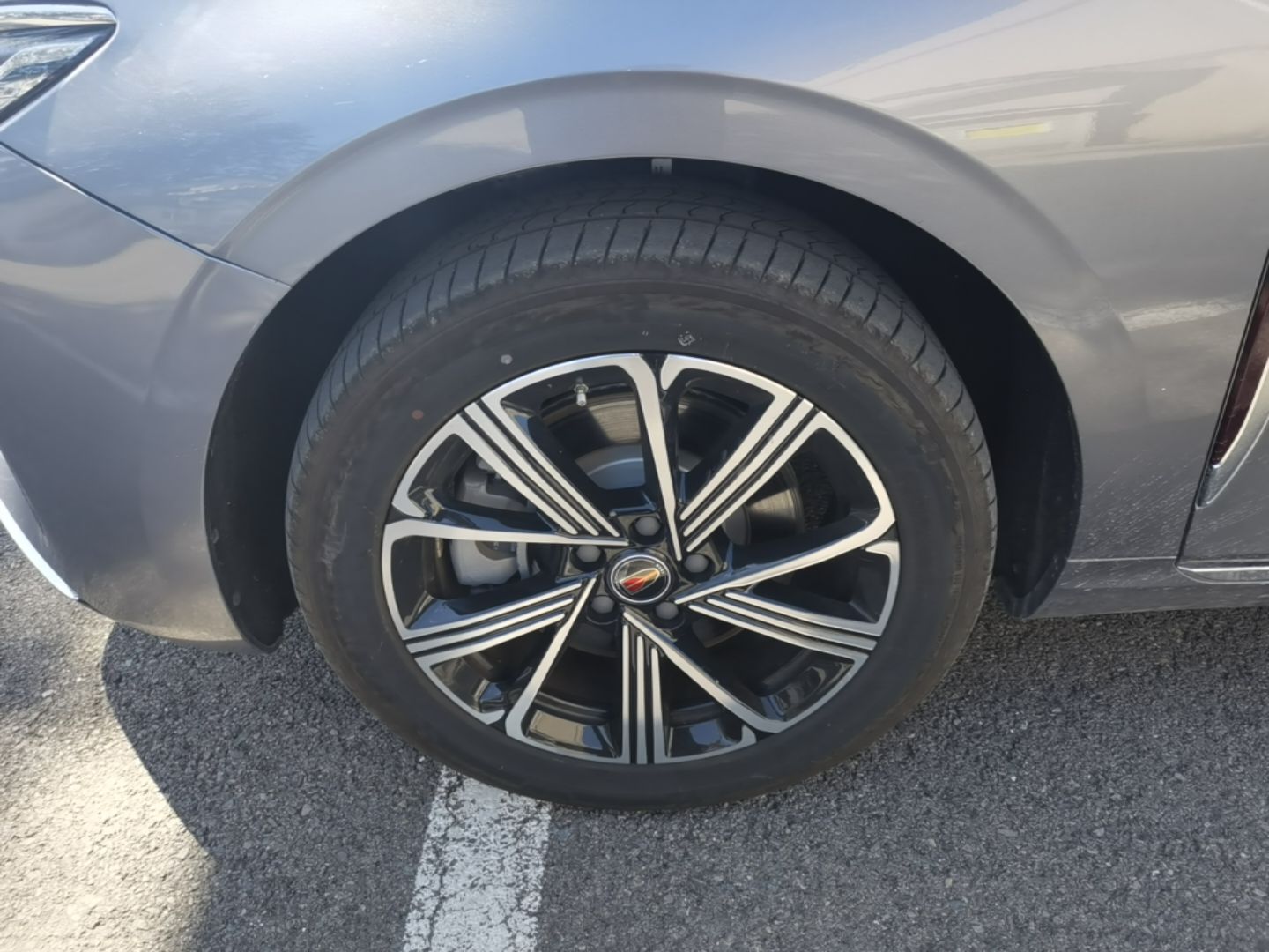 Hongqi H5 PHEV 2025 170 Super Hybrid Version — снимка 10