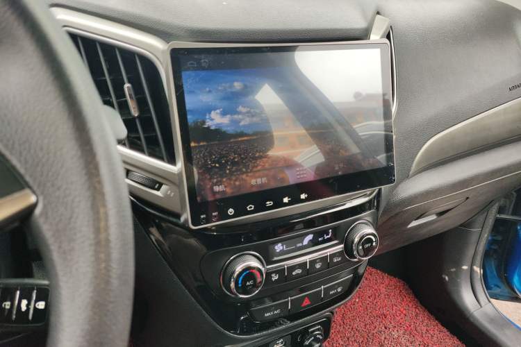 Used CHANGAN CS15 2016 1.5L Automatic Fashion Edition
