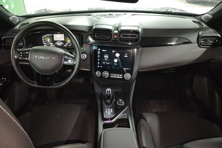 Used Lynk & Co 03 2021 1.5TD DCT Jing Champion Edition Center Console