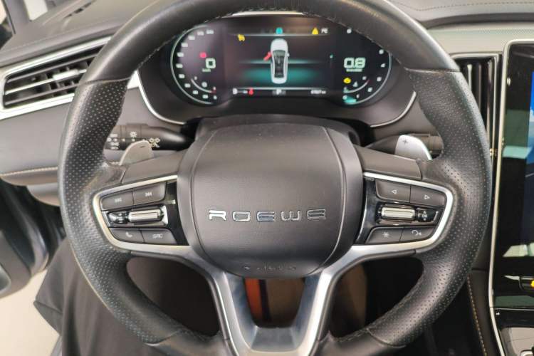 Used Roewe i6 MAX 2020 300TGI Automatic Cool & Stylish Skyroof Edition