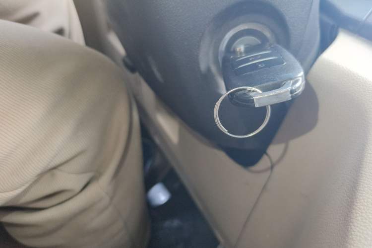 Used Jinbei 750 2015 1.5L Luxury Model
