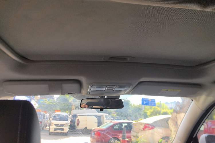 Used CHANGAN CS35 2016 1.6L Automatic Luxury Model China V Standard Headliner