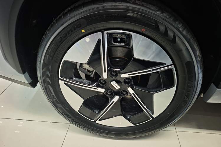 Used Geely Galaxy E5 2026 Model 610km Exploration+ Edition
