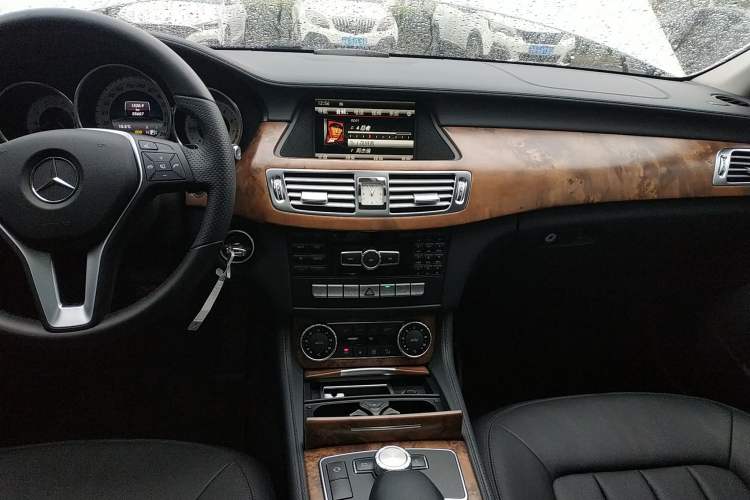 Used Mercedes-Benz CLS 2012 CLS 300 CGI
