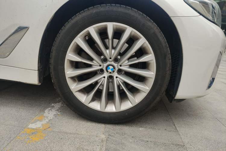 Used BMW 5 Series 2021 Updated Version 525Li Luxury Package