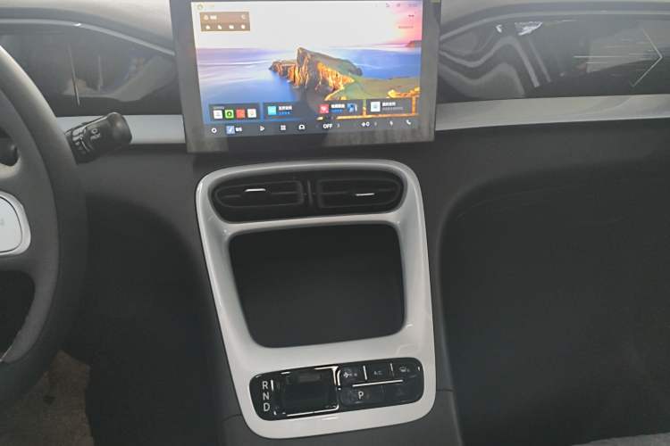 Used Geely Galaxy Geome 2026 Model 310km Youth Edition Audio And AC Panel