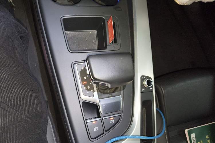 Used Audi A4L 2020 40 TFSI Luxury Dynamic Model
