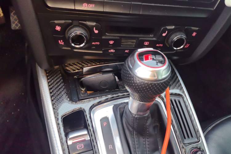 Used Audi A5 2010 2.0TFSI Sportback Comfort Model Gear Lever