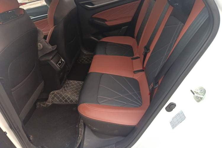 Used Changan Eado 2024 PLUS Blue Whale NE 1.4T GDI DCT High-Energy Edition