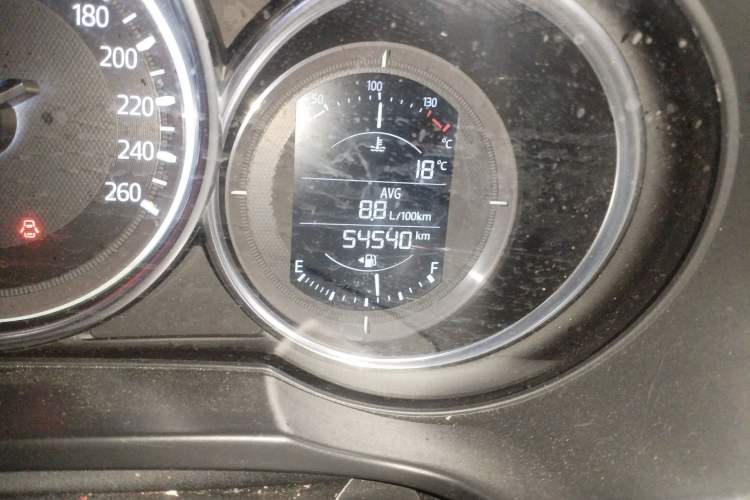 Used Mazda CX-5 2017 2.0L Manual Two-Wheel Drive Comfort Version China V Standard Odometer Close Up