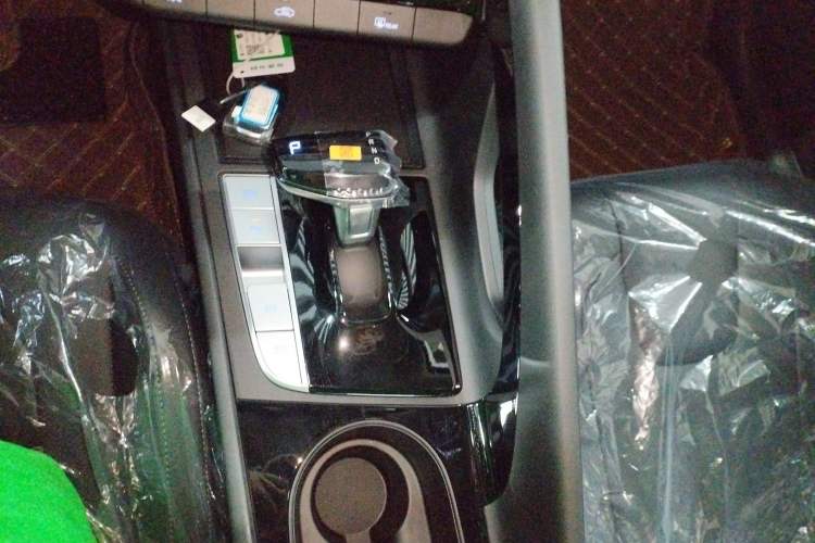 Used Hyundai Elantra 2023 1.5L CVT GLX Elite Edition
