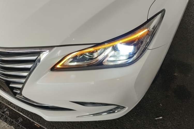 Used CHANGAN Raeton CC 2019 1.5T Automatic Haoya Edition Guangmang Model China VI Standard Left Front Headlight
