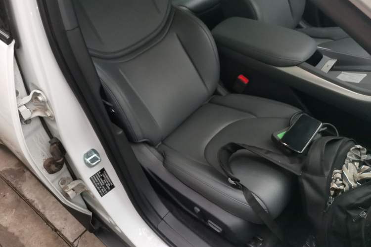 Used XPeng MONA M03 2025 600 with Ultra-Long Range Max Right Front Seat