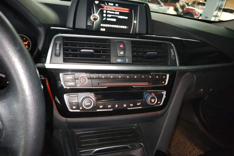 Used BMW 3 Series 2017 320Li Fashion Model
