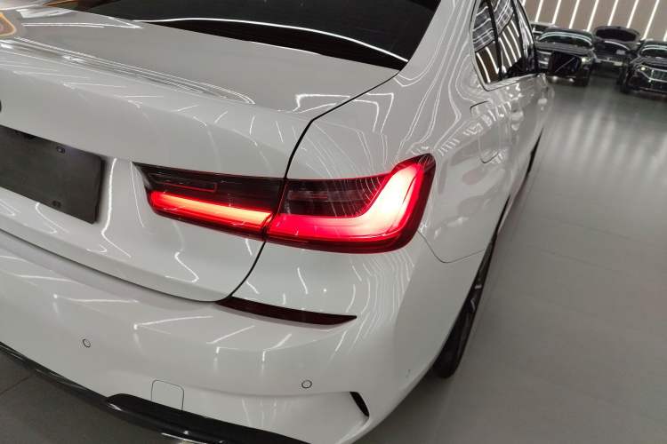 Used BMW 3 Series 2021 Second Facelift 325Li M Sport Package