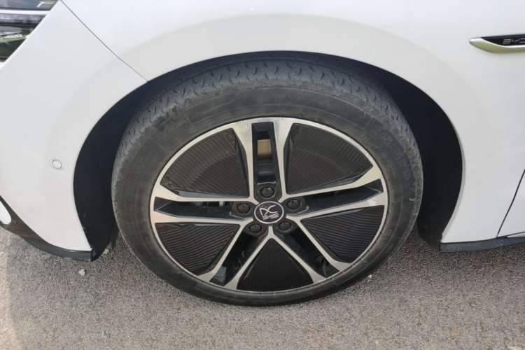 Used BYD Han 2020 EV Long-Range Deluxe Model Left Front Wheel Hub