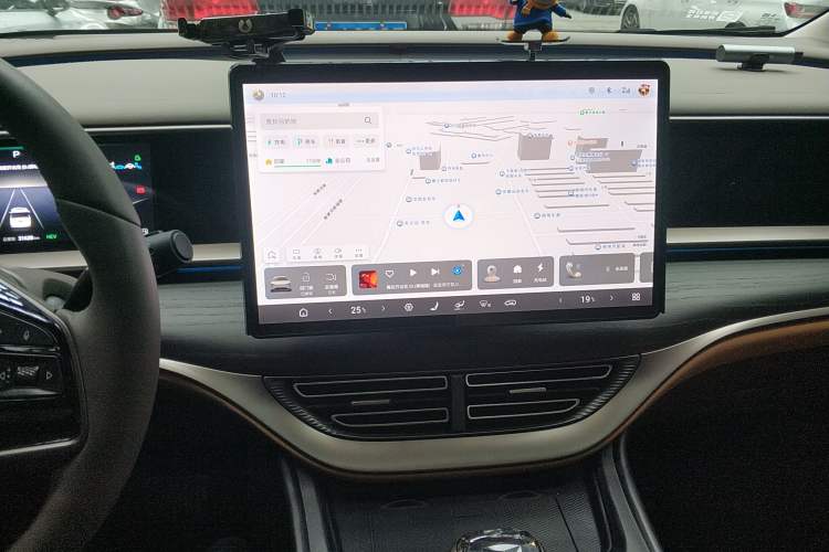 Used Denza D9 2022 DM-i 970 Four-Wheel Drive Flagship Model